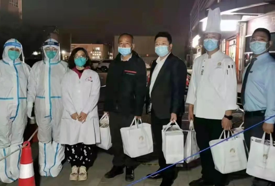 抗疫馳援，我們?cè)谛袆?dòng)： 協(xié)會(huì)會(huì)員單位-內(nèi)蒙古女神餐飲娛樂(lè)有限公司