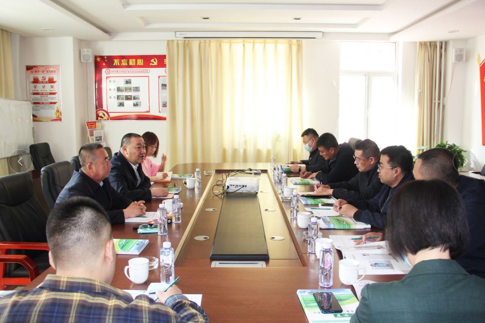 內蒙古自治區(qū)公安廳環(huán)食藥偵總隊與呼和浩特市公安局環(huán)食藥偵支隊一行到協會調研